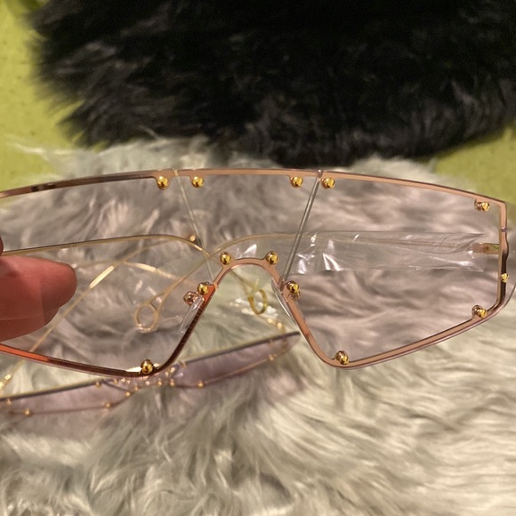 Soft Clear Pink and Gold Sunglasses - Picture 3 of 3